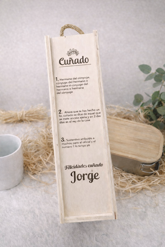 Cajas de Vino en Madera Personalizadas – Un Regalo con Nombre Propio