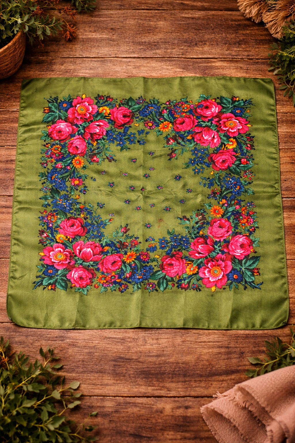 Pañuelo Floral 70x70cm